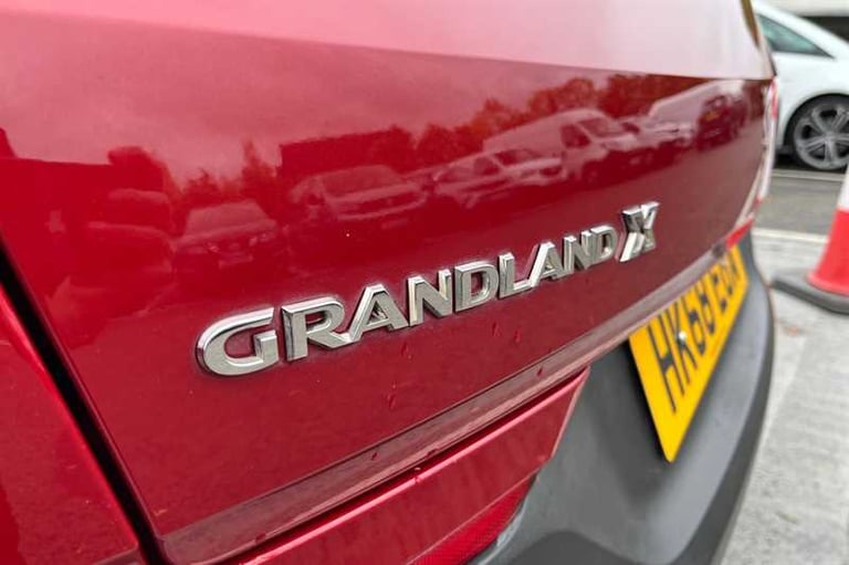 2019 Vauxhall Grandland X 1.2 Turbo SE 5dr HATCHBACK PETROL Manual