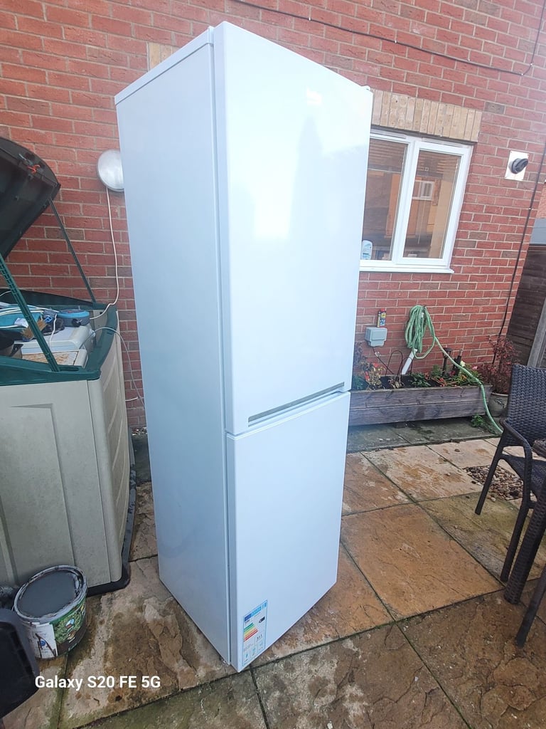 Tall Beko Fridge Freezer, delivery available 
