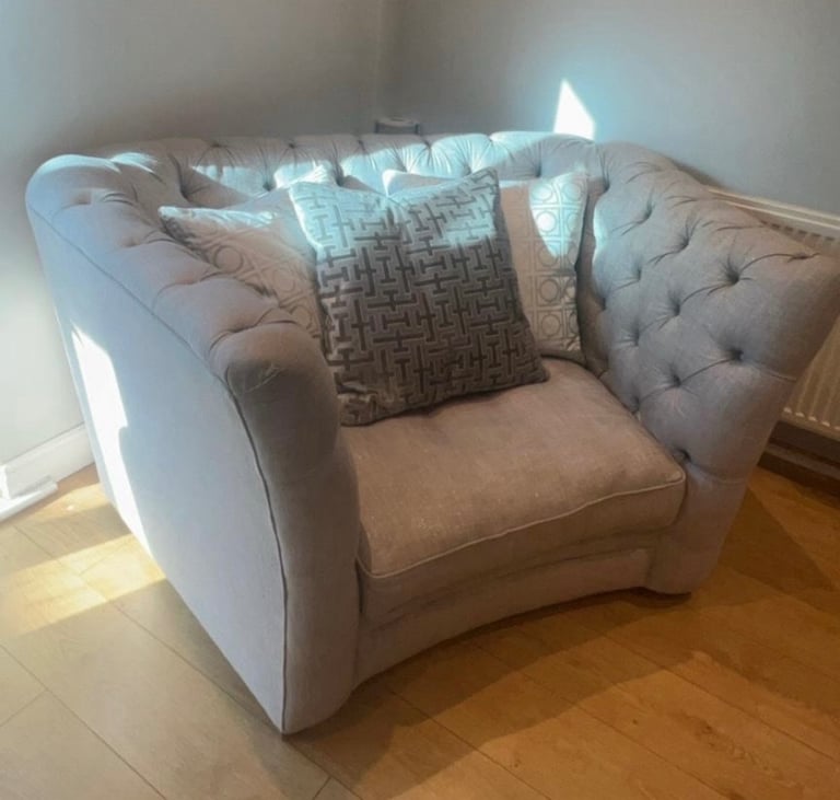 CRISTIANA sofas & footstool