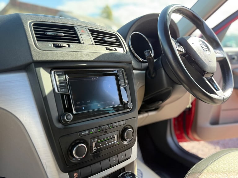 2016 Skoda Yeti 1.2 TSI 110 SE 5dr DSG HATCHBACK Petrol Automatic