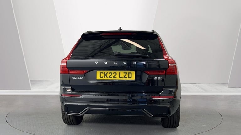 2022 Volvo XC60 2.0 B5P R DESIGN 5dr AWD Geartronic ESTATE PETROL Automatic