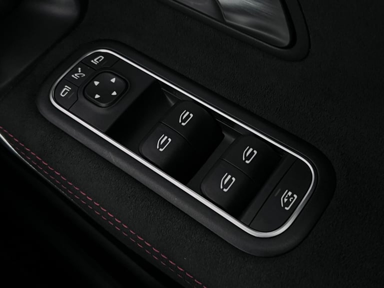 2019 Mercedes-Benz A-Class A180d AMG Line Executive 5dr Auto HATCHBACK DIESEL Automatic