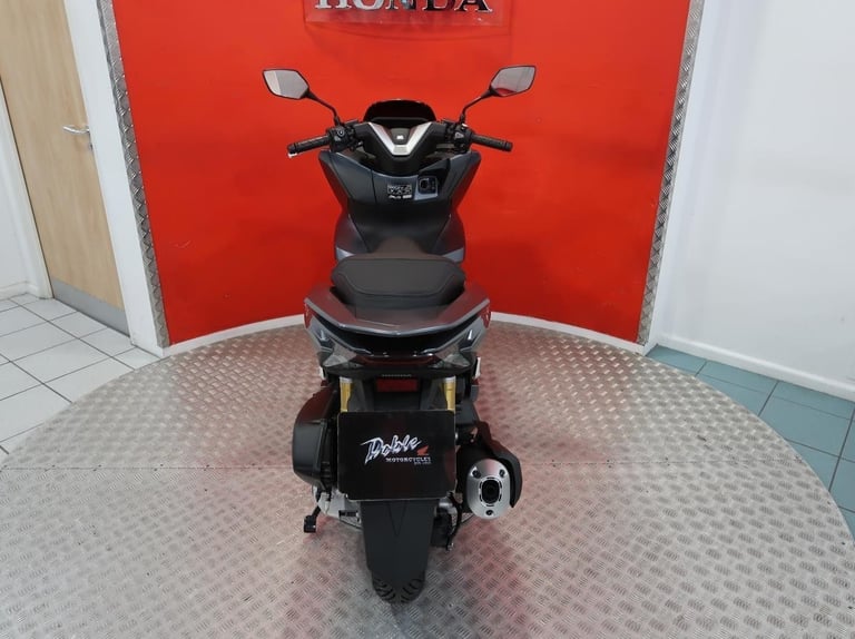 Brand new 2025 Honda PCX125 DX