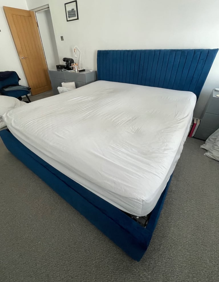 image for Super King size ottoman bed 