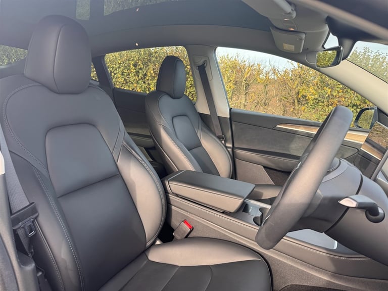 2022 Tesla Model Y LONG RANGE DUAL MOTOR AWD MPV Electric Automatic