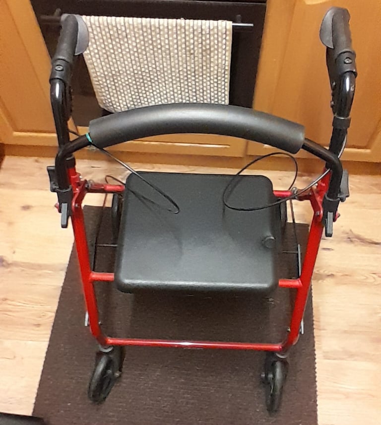 Otdoor 4 wheeled walker with seat