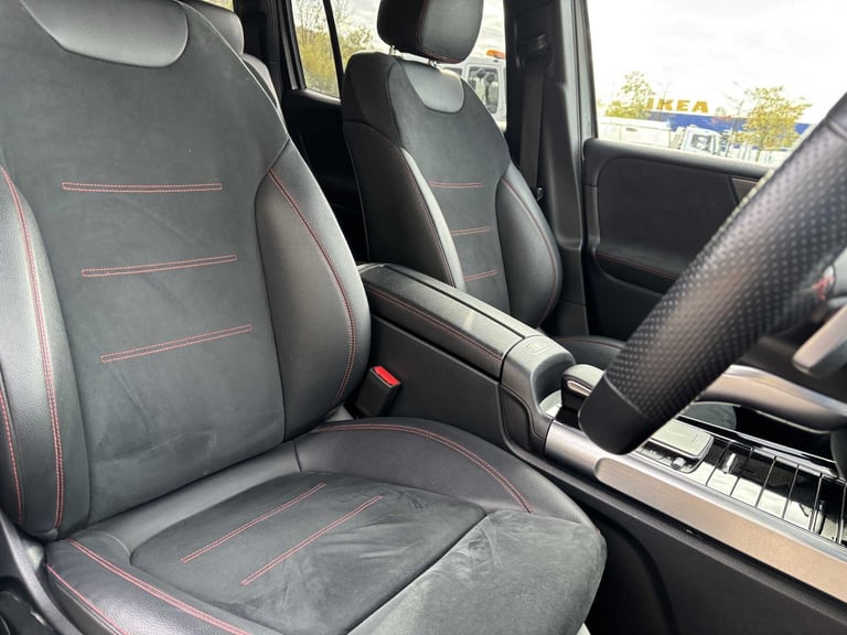 2023 Mercedes-Benz GLB 220d 4Matic AMG Line Premium 5dr 8G-Tronic Estate Diesel Automatic