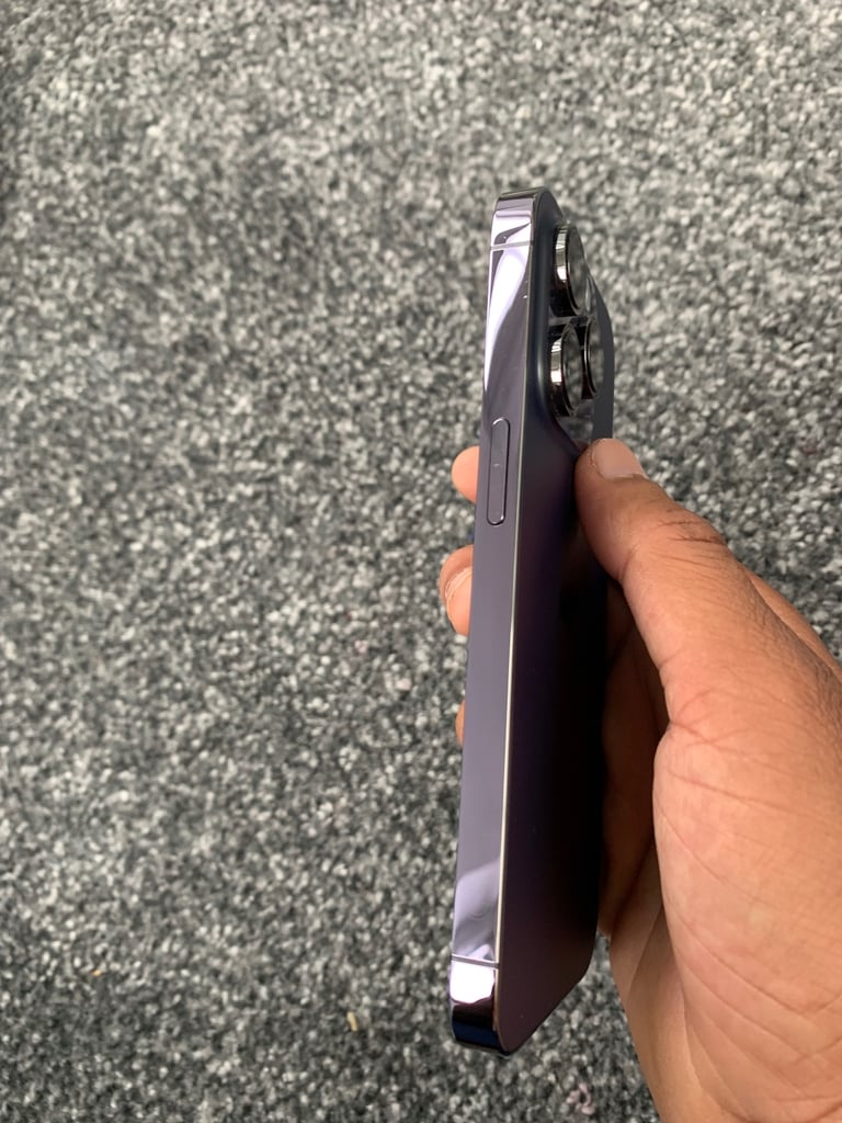 iPhone 14 pro 