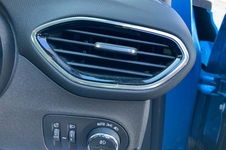  Vauxhall Crossland X 1.2 Turbo Elite Nav Suv 5dr Petrol Auto Euro 6 s/s 130 Ps