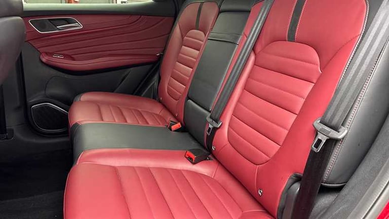 2023 MG MG HS 1.5 T-GDI 16.6kWh Trophy SUV 5dr Petrol Plug-in Hybrid Auto Euro 6 (s/s) (2 SUV Hyb...