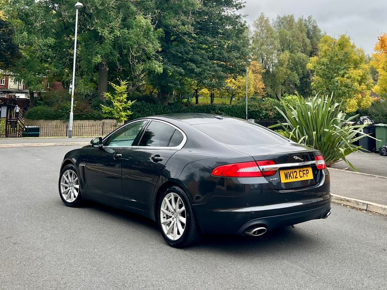 2013 JAGUAR XF PREMIUM 3.0D V6 AUTO 8ZF
