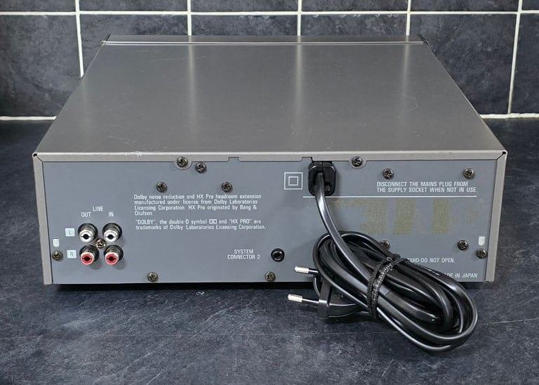 Denon Cassette Deck "read"