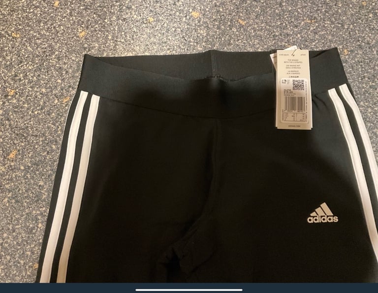 ADIDAS Full length, medium, leggings. BRAND NEW WITH TAGS. BARGAIN price thanks ☺️ 