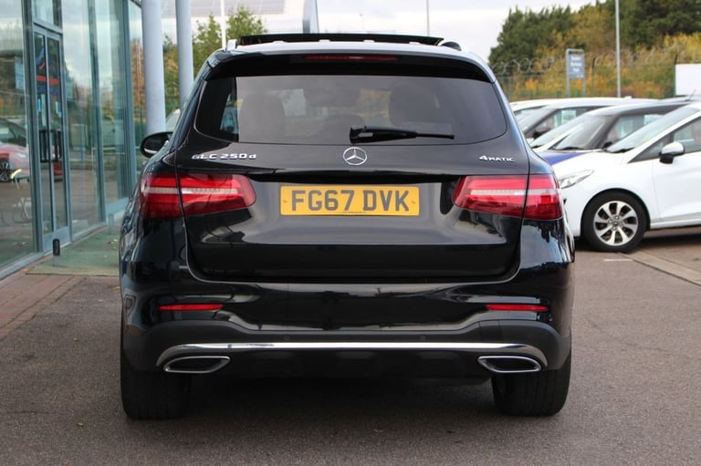 2017 67 MERCEDES-BENZ GLC 2.1 GLC250D AMG LINE (PREMIUM) SUV 5DR DIESEL G-TRONIC