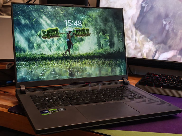 ROG STRIX 16 Inch (G614JI) GAMING LAPTOP i9-13980HX, RTX 4070. 32GB RAM, 1TBNVME