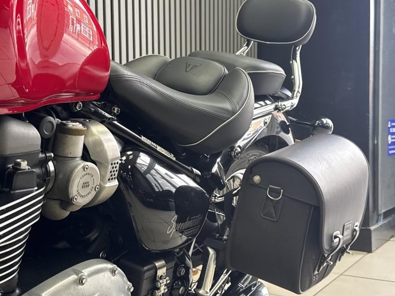 2021 Triumph BONNEVILLE SPEEDMASTER 1200cc bobber cruiser adventure