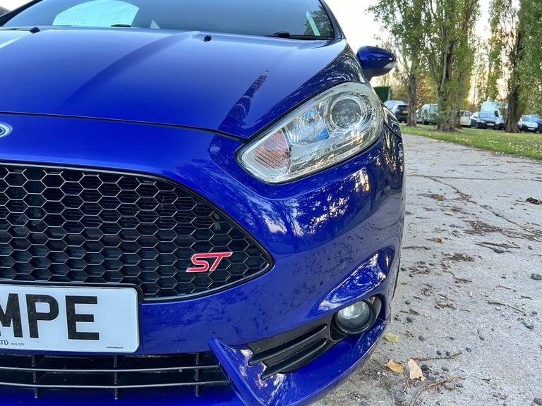 2014 Ford Fiesta 1.6T EcoBoost ST-2 Hatchback 3dr Petrol Manual Euro 6 (182 ps) HATCHBACK Petrol ...