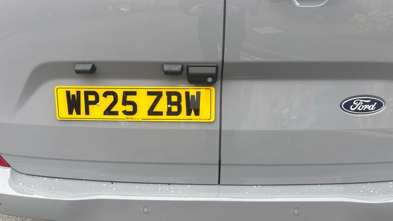 2025 Ford Transit Custom 320 L1 Diesel Fwd 2.0 EcoBlue 136ps H1 Double Cab Van Limited Auto Crew ...