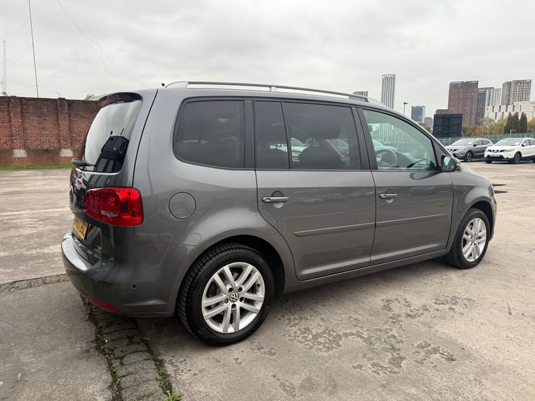 2013 Volkswagen Touran 1.6 TDI 105 BlueMotion Tech SE 5dr MPV Diesel Manual