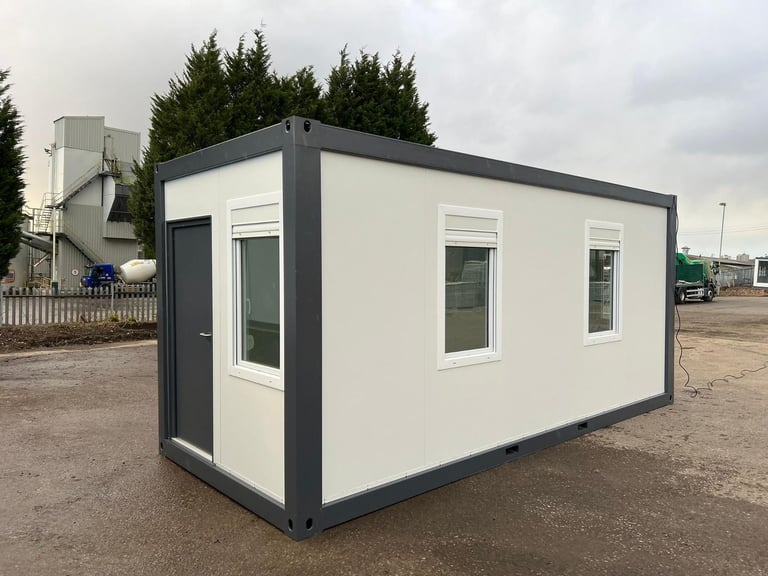 Standard Office with 4 Windows and Heater 