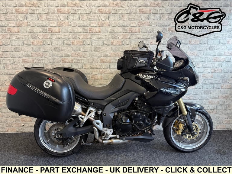 image for 2009 Triumph Tiger 1050 - Tank bag - Panniers - Uprated end can 