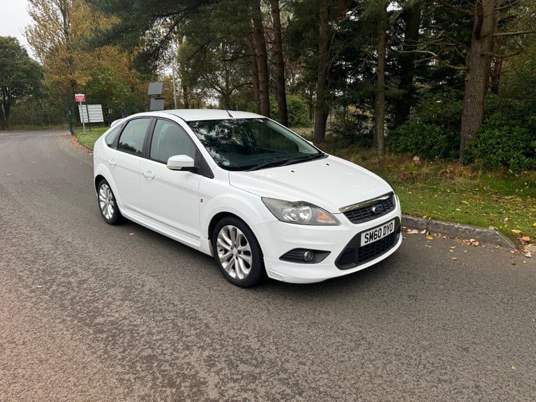 2010 Ford Focus 1.6 TDCi Zetec S 5dr [110] [DPF] HATCHBACK Diesel Manual