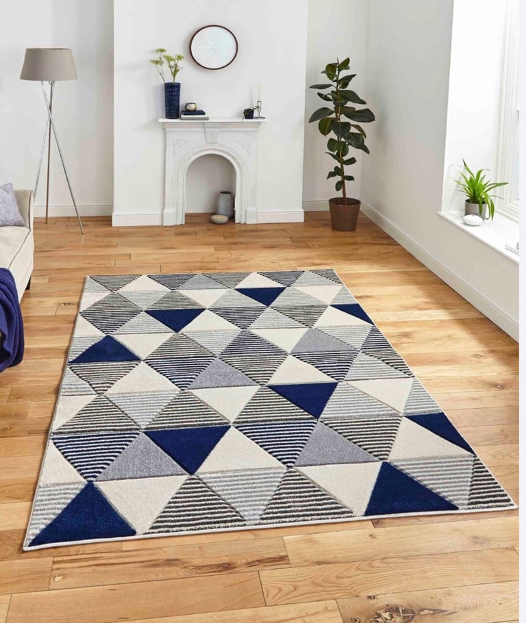 image for New! Matrix 120 x 170cm blue rug.