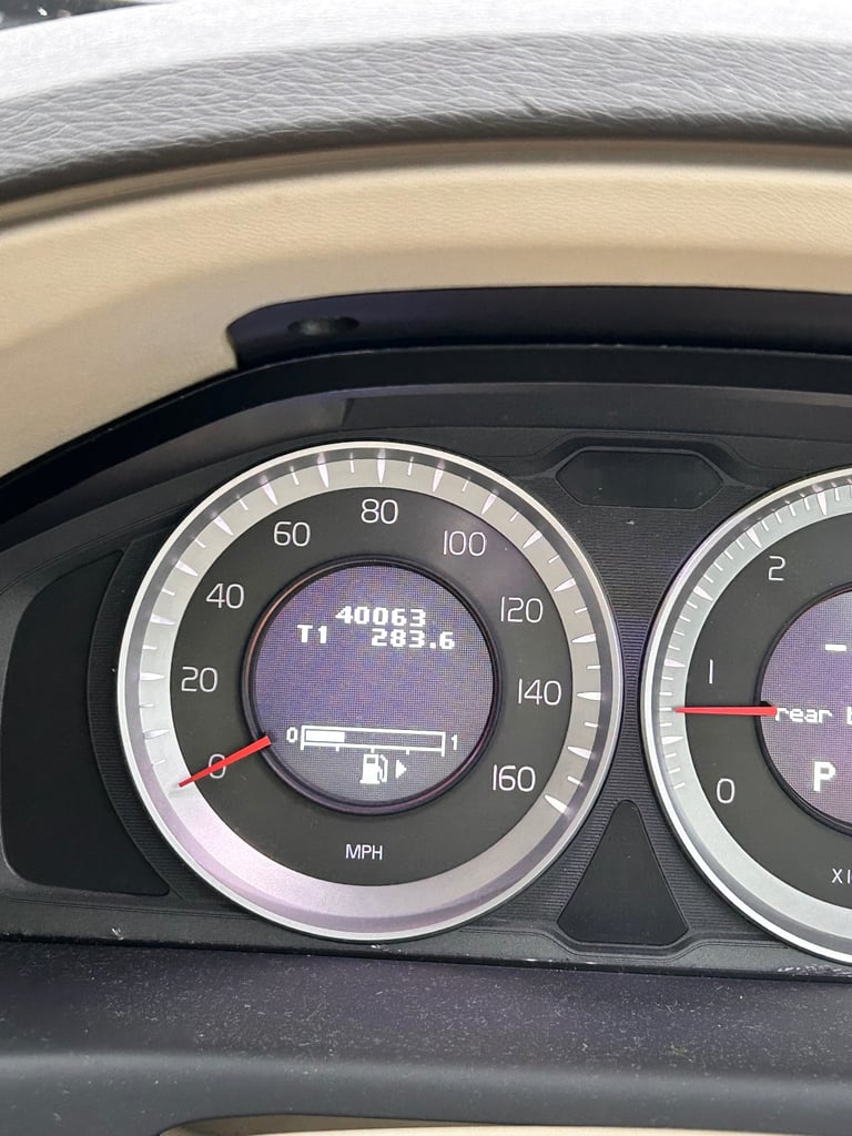 Volvo, S80, Saloon, 2011, Semi-Auto, 2400 (cc), 4 doors