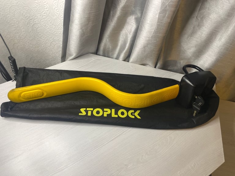 Stoplock Pro Elite Steering Wheel Lock – With Keys & Case