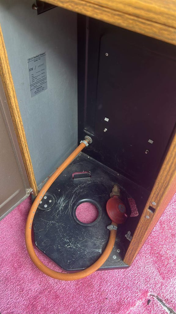 Calor Gas Fire with valve 