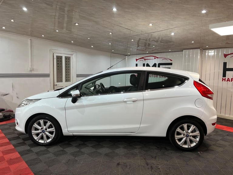 2010 Ford Fiesta 1.4 Zetec 3dr Auto HATCHBACK PETROL Automatic
