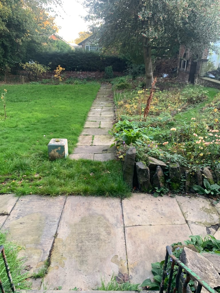 One bedroom flat for rent in central Halifax 