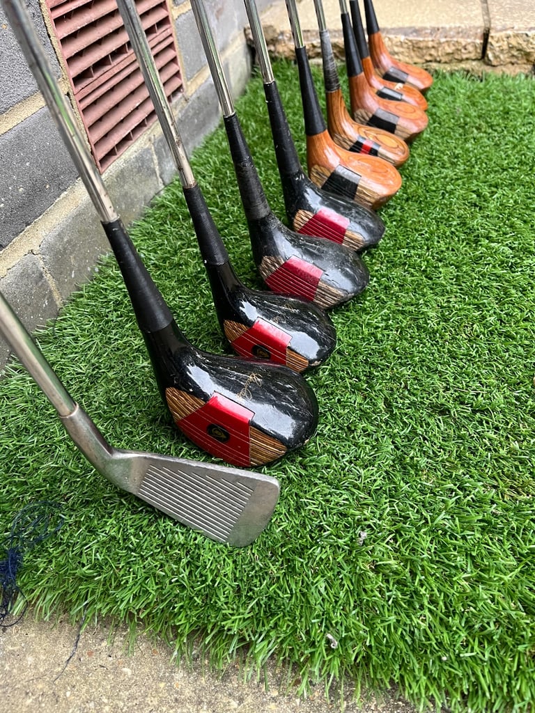 Men’s Left Handed Golf Clubs £10 Each 