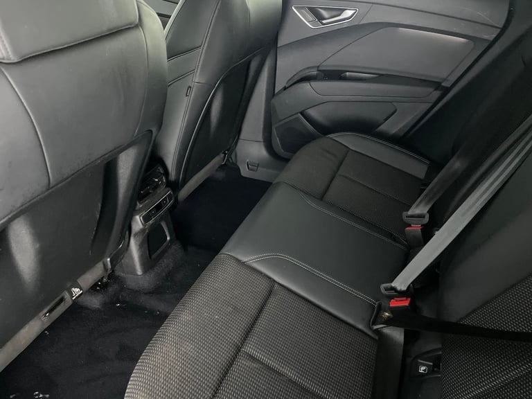 2021 Audi Q4 e-tron 35 S line SUV 5dr Electric Auto 55kWh (170 ps) - LANE DEPARTURE  - SPORTS S S...