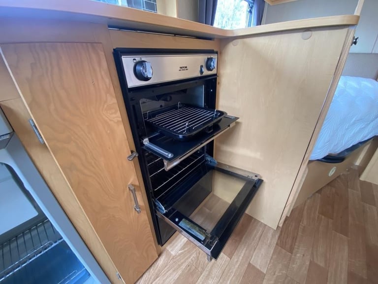 2010 (60) ELDDIS AUTOQUEST 155 4 BERTH MOTORHOME