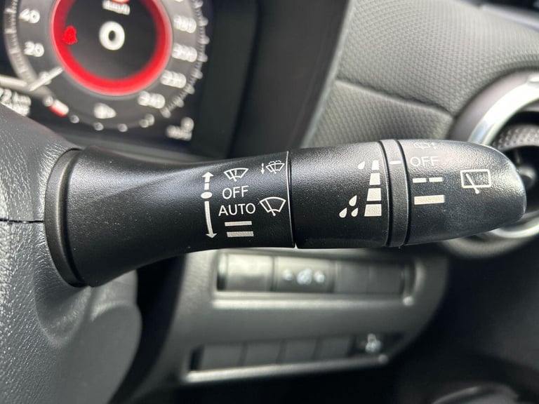 2024 Nissan Juke 1.6 N-Connecta SUV 5dr Petrol Hybrid Auto Euro 6 (143 ps) SUV PETROL/ELECTRIC Au...