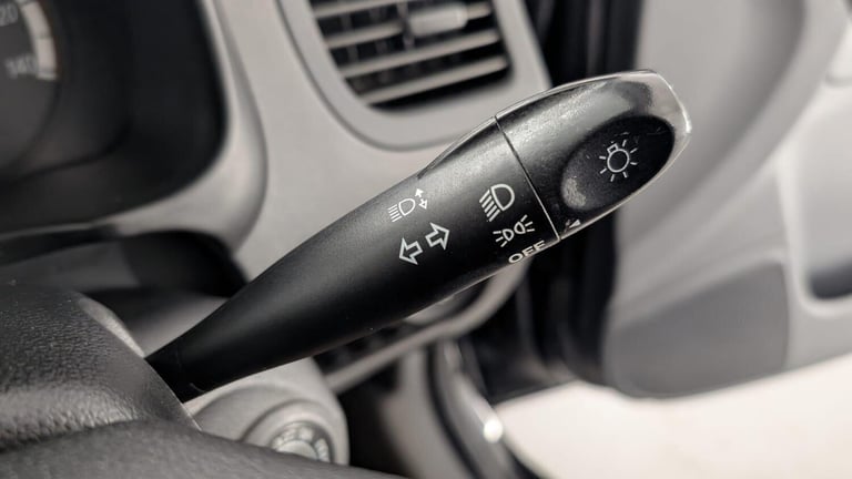 2010 Kia Rio 1.4 1 5dr HATCHBACK Petrol Manual