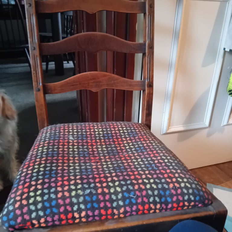 FREE Set Of 4 Highback Dining Chairs With Removable Seats 