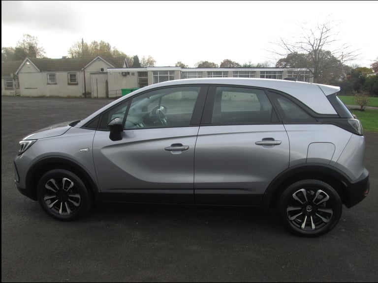 2021 Vauxhall Crossland 1.2 SE 5dr HATCHBACK Petrol Manual