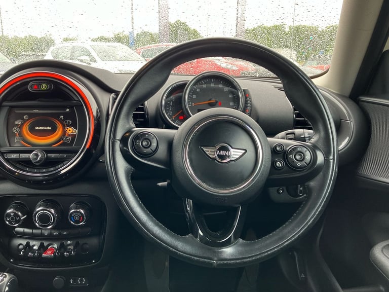 2016 MINI Clubman 2.0 Cooper D 6dr Estate DIESEL Manual