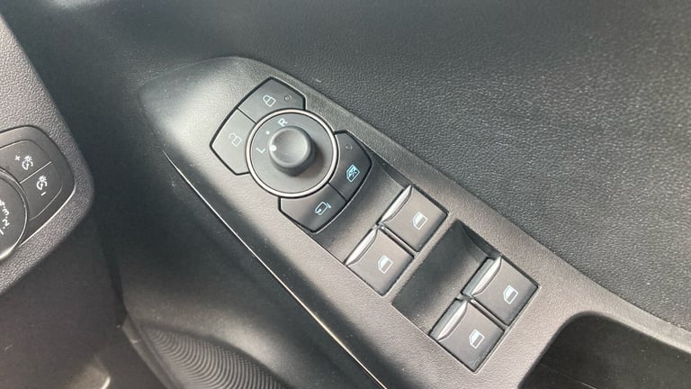 2023 Ford Puma 1.0 EcoBoost Hybrid mHEV ST-Line 5dr Petrol Hatchback Hatchback Petrol Manual