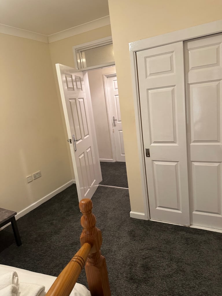 Ground floor 2 bed flat 