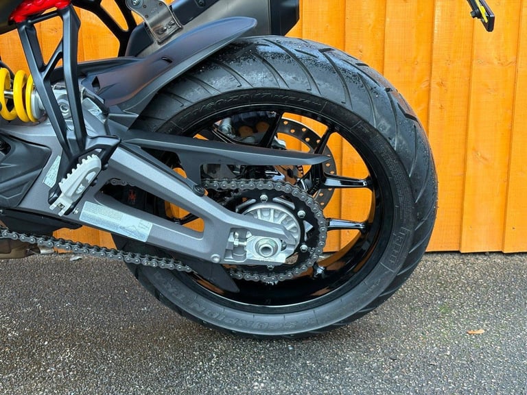 DUCATI MULTISTRADA V2 S