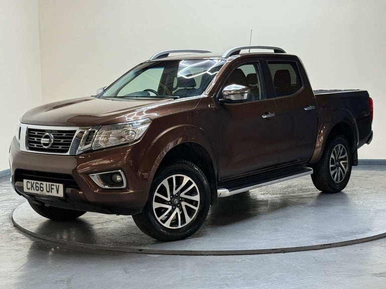2016 Nissan Navara Double Cab Pick Up Tekna 2.3dCi 190 4WD Auto PICK UP DIESEL Automatic