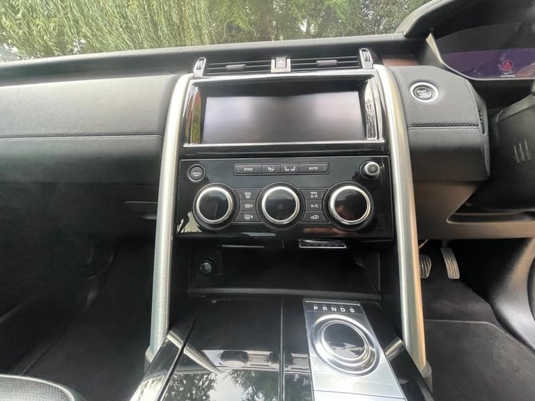 2019 Land Rover Discovery 2.0 SD4 HSE SUV 5dr Diesel Auto 4WD Euro 6 (s/s) (240 ps) 7 SEATER Auto...