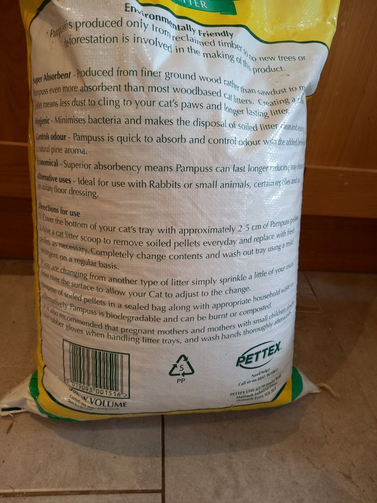 Opened pine pellets cat litter 