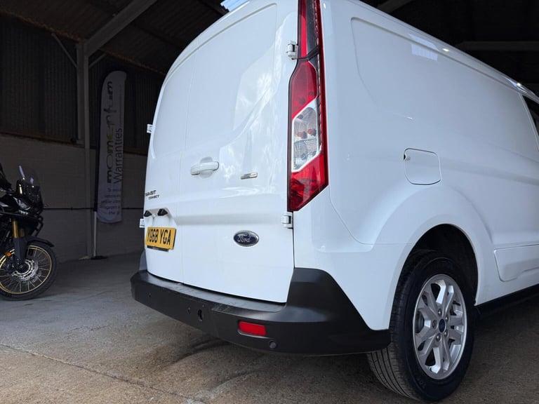 FORD TRANSIT CONNECT 1.5 240 EcoBlue Limited L2 Euro 6 (s/s) 5dr 2019