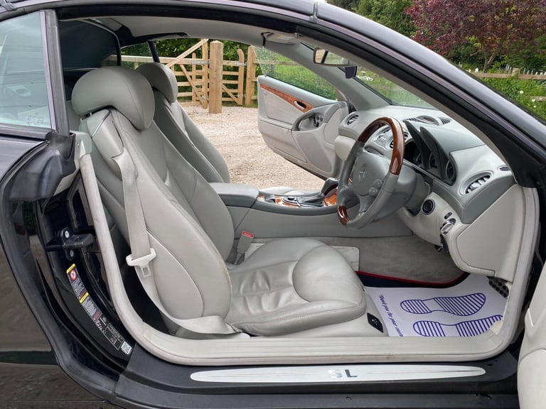 2005 Mercedes-Benz SL 5.0 SL500 2dr CONVERTIBLE Petrol Automatic