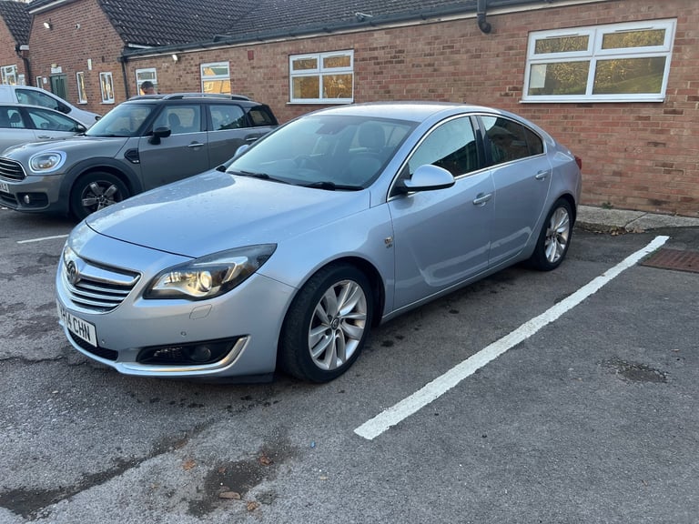 image for Vauxhall, INSIGNIA, Hatchback, 2014, Manual, 1956 (cc), 5 doors