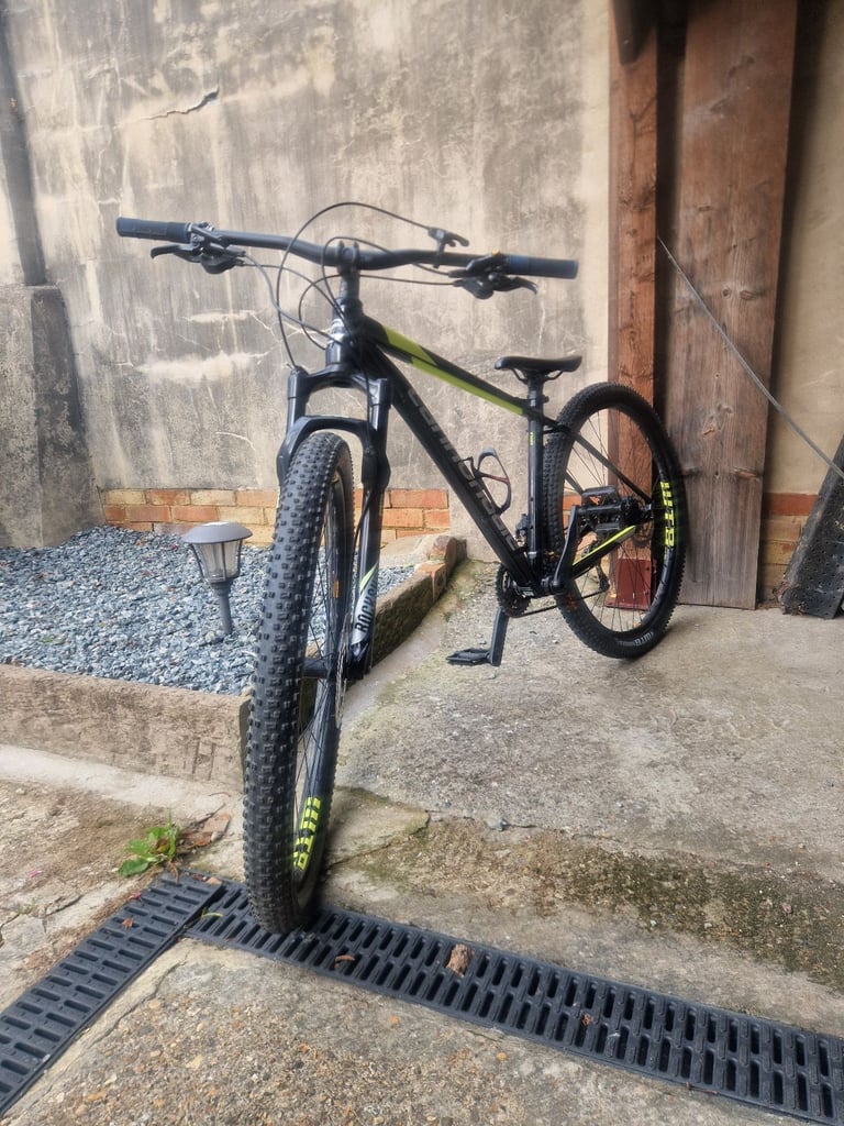 Cannondale Trail 2 29er MTB